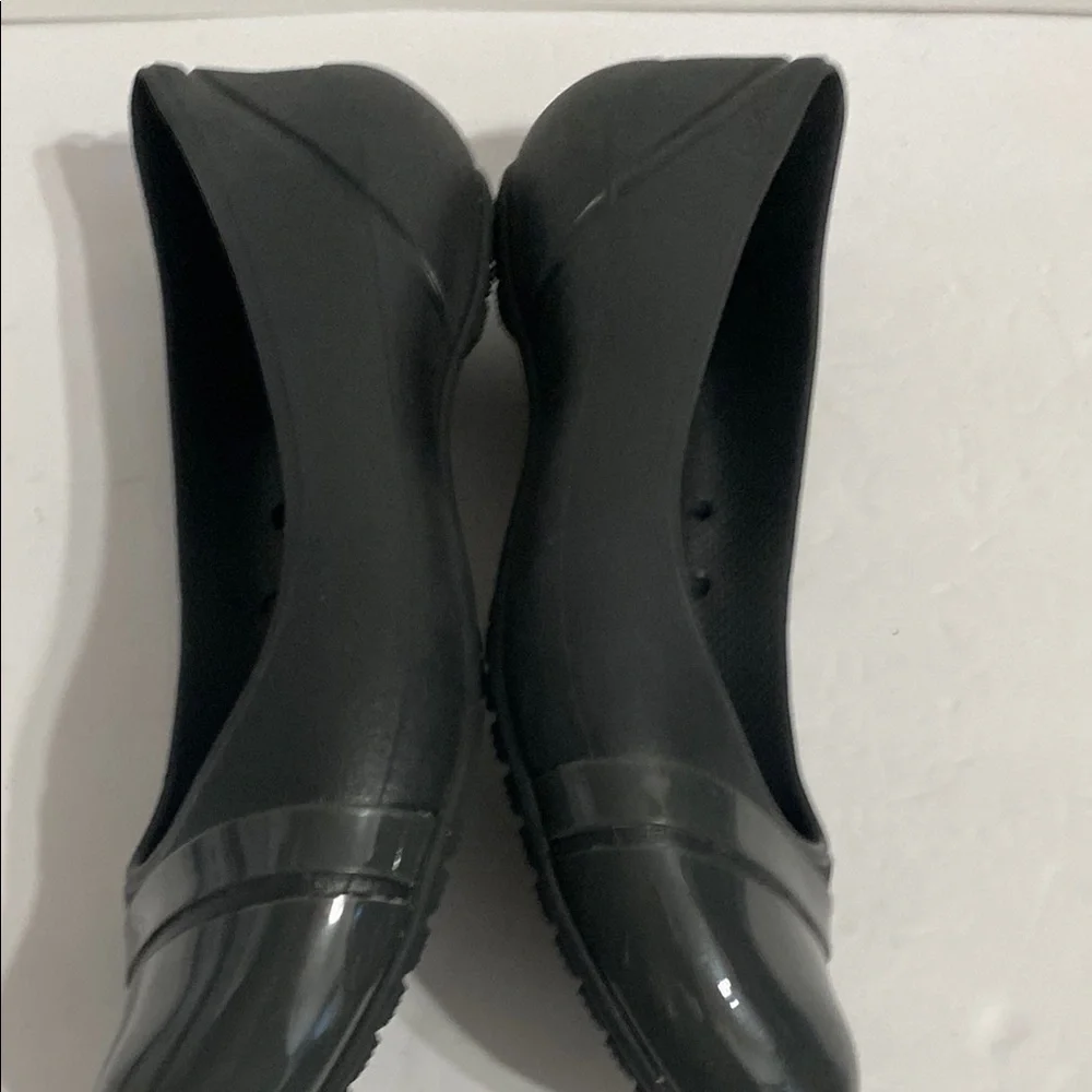 Crocs 7 Women's Black Cap Toe Slip On Flat Heel Casual Ballet Shoes